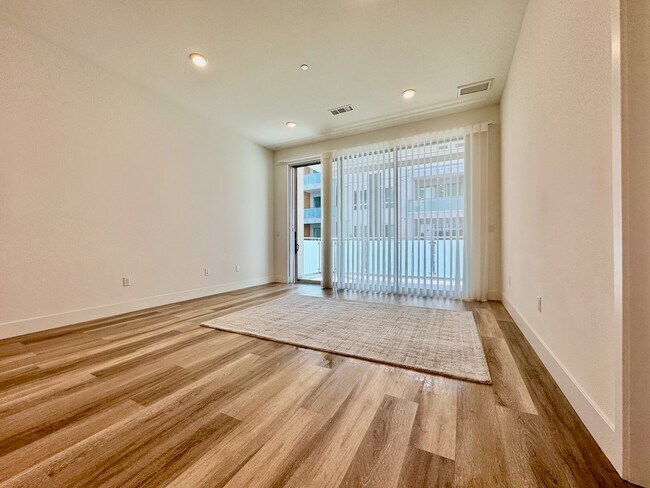 Foto del edificio - 45128 Warm Springs Blvd