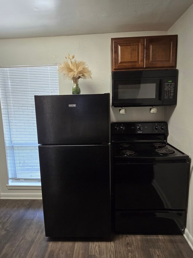 1 Bedroom 1 Bath Renovated - San Gabriel Square Apartments