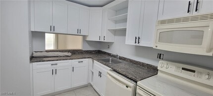 Building Photo - 5233 Treetops Dr