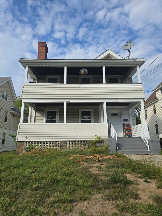 Front - 31 Harrison St