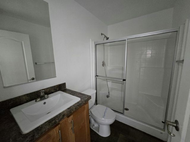 Building Photo - 3642 Boulder Hwy