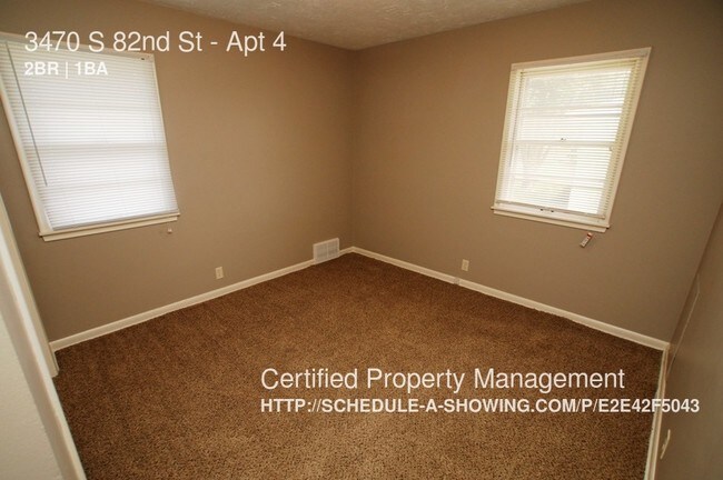 Foto del edificio - 3470 S 82nd St