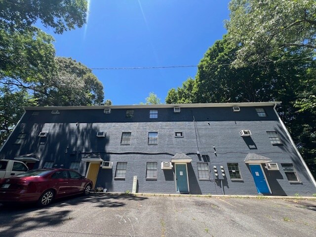 Foto del edificio - 235 Corona St