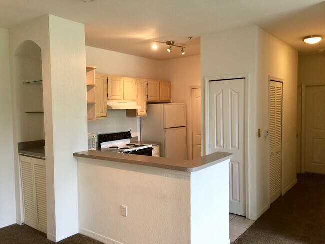 Foto del edificio - Legacy Dunes -- 2/1 1st floor unit -- Gate...
