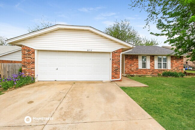 Building Photo - 8712 Dena Ln