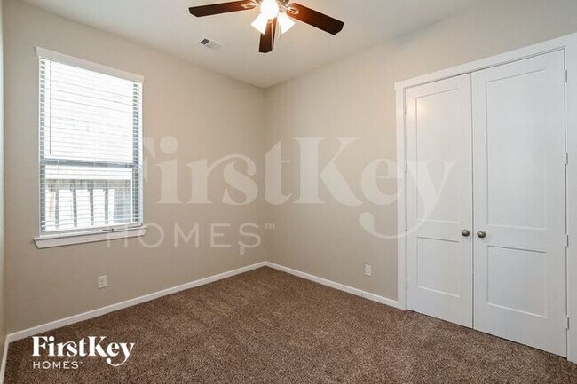 Building Photo - 27209 Polo Wind Ct