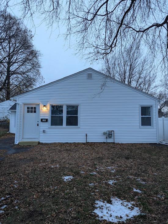 Primary Photo - 109 Alcott Rd