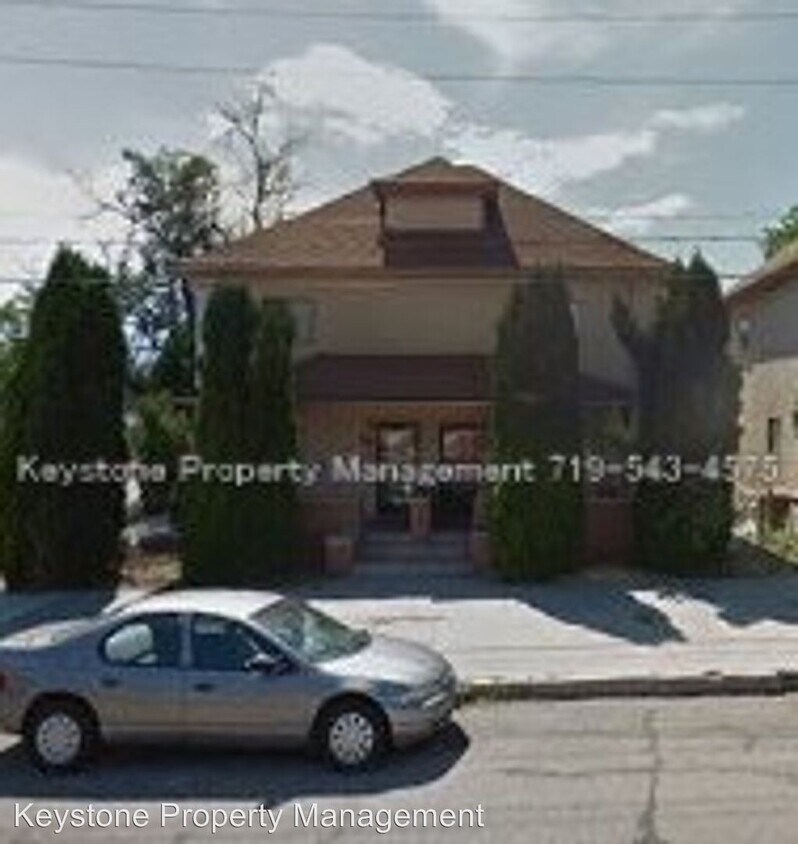 Foto principal - 901-905 N Greenwood St