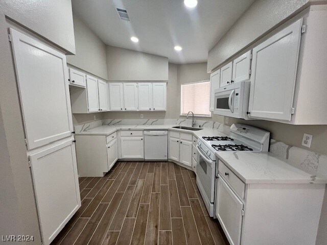 Foto del edificio - 320 Dockside Ct