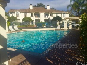 Building Photo - 2305 Rancho Del Oro Rd