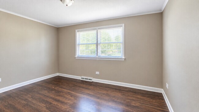 Foto del edificio - 14444 Ellis Ave