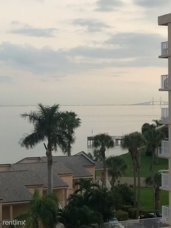 Foto del edificio - 7430 Sunshine Skyway Ln S