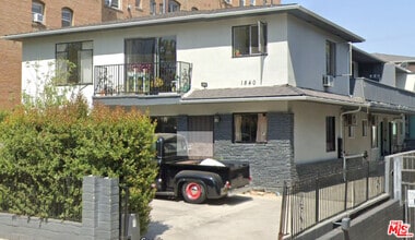 Building Photo - 1840 N Gramercy Pl