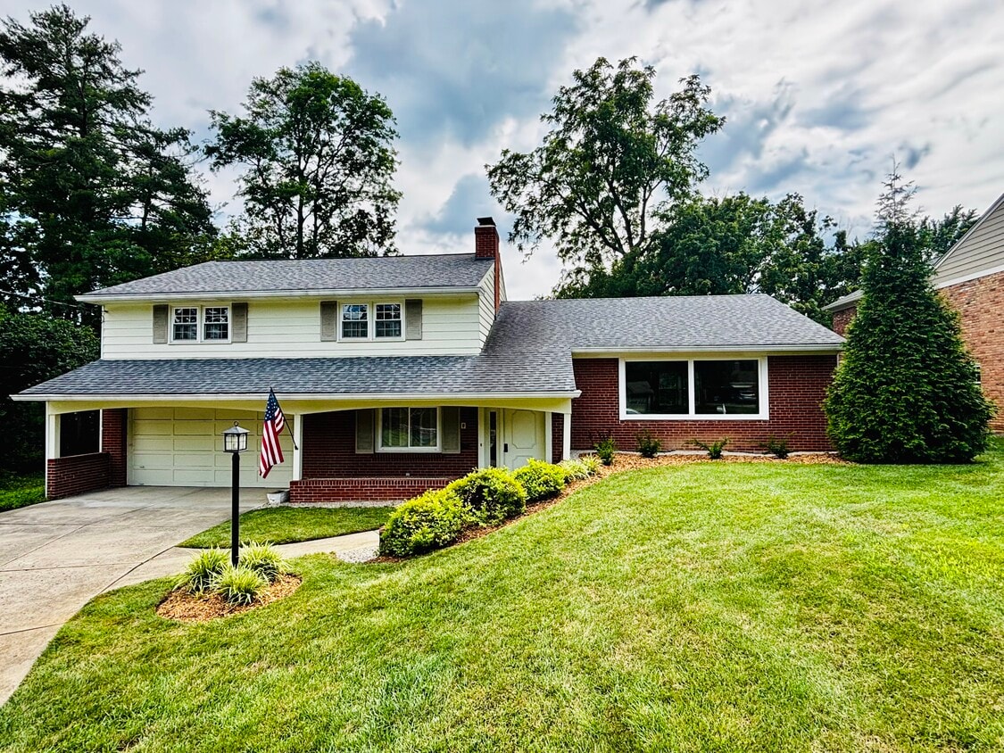 Primary Photo - 7743 Highgate Pl
