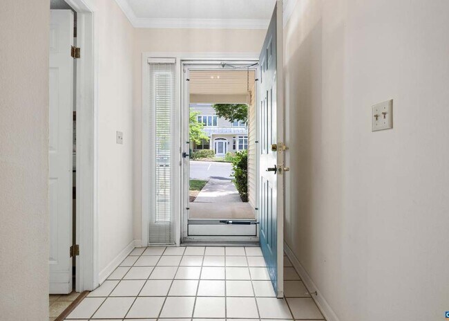 Foto del edificio - 1184 Partridge Ln