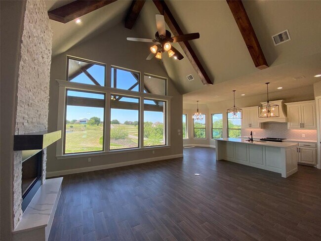 Building Photo - 2301 Wills Way Dr