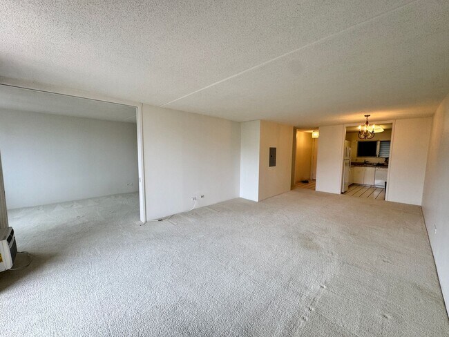 Foto del edificio - 2 bed, 2 bath, 1 parking condo in the hear...