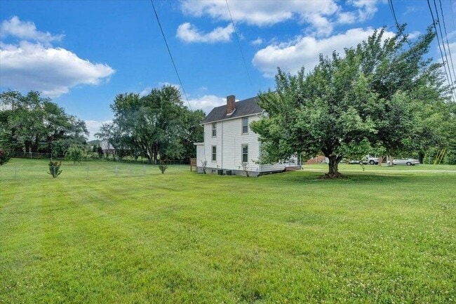 Building Photo - 1341 Turner St