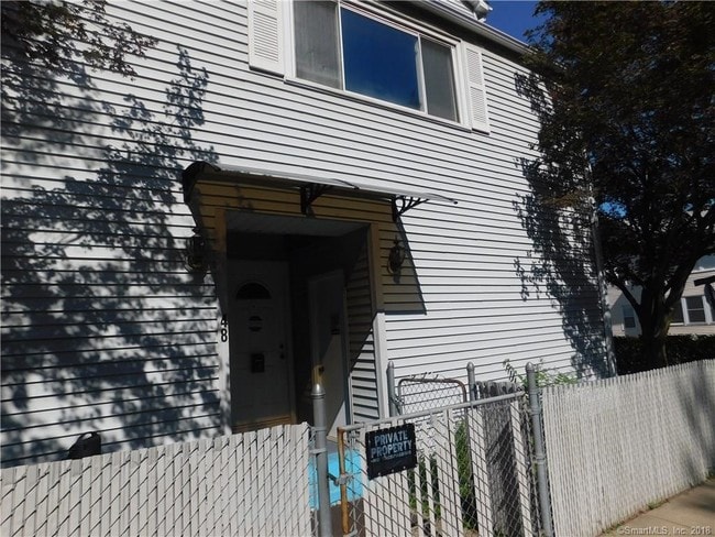 Building Photo - 48 Lewis Ave