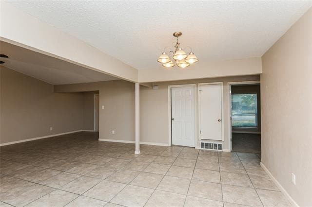 Building Photo - 1905 Christopher Dr