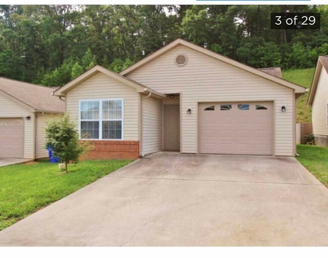 Building Photo - 10548 Missoula Way