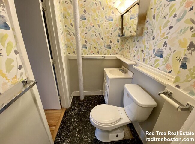 Foto del edificio - 649 Washington St