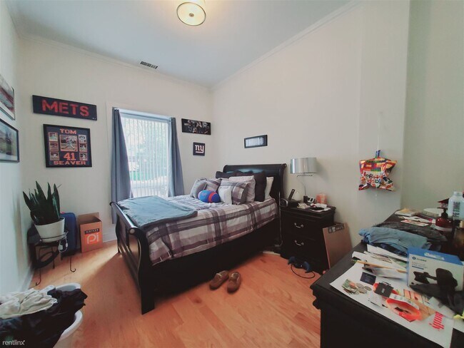 Building Photo - 1 br, 1 bath Condo - 485 Summer St Ste 201