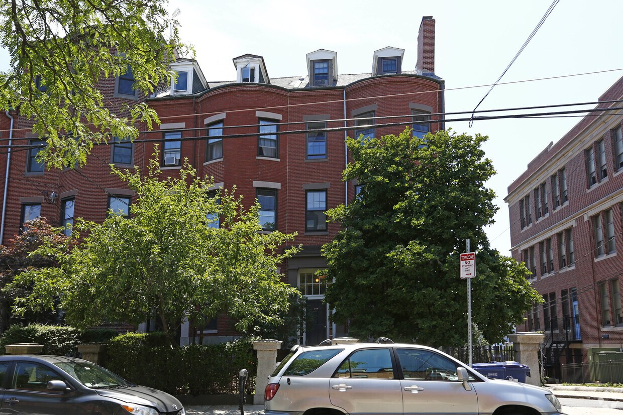 Foto del edificio - 177 Webster St