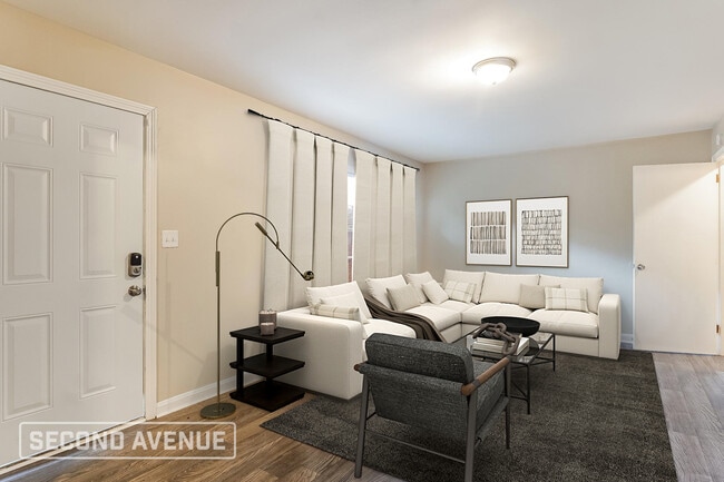 Foto del edificio - 9725 Red Ln Dr