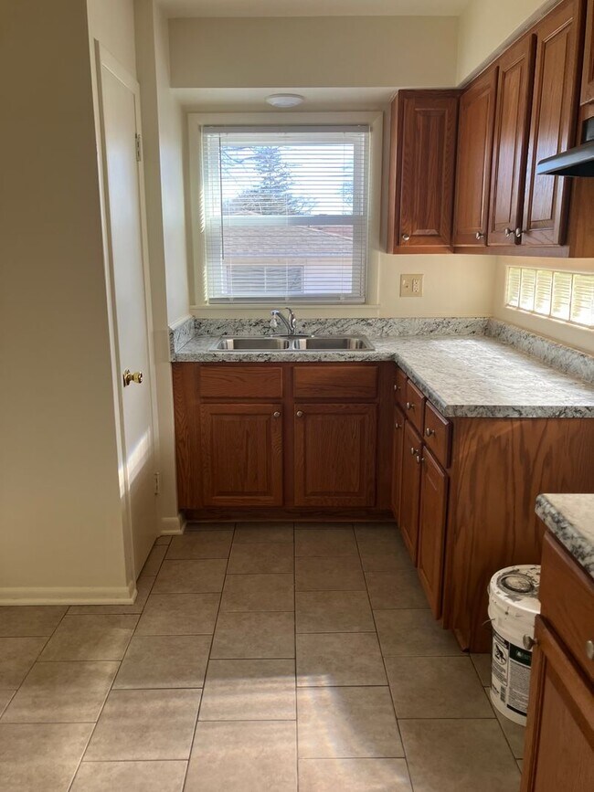 Foto del edificio - Single Family 3 Bedroom Home