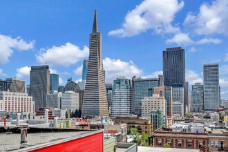 Building Photo - 17 Fresno St