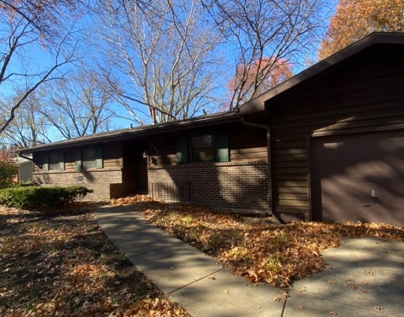 2423 Arkansas St, Lawrence, KS 66046 House Rental in Lawrence, KS