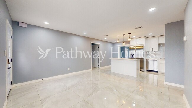 Foto del edificio - 3791 72nd St N