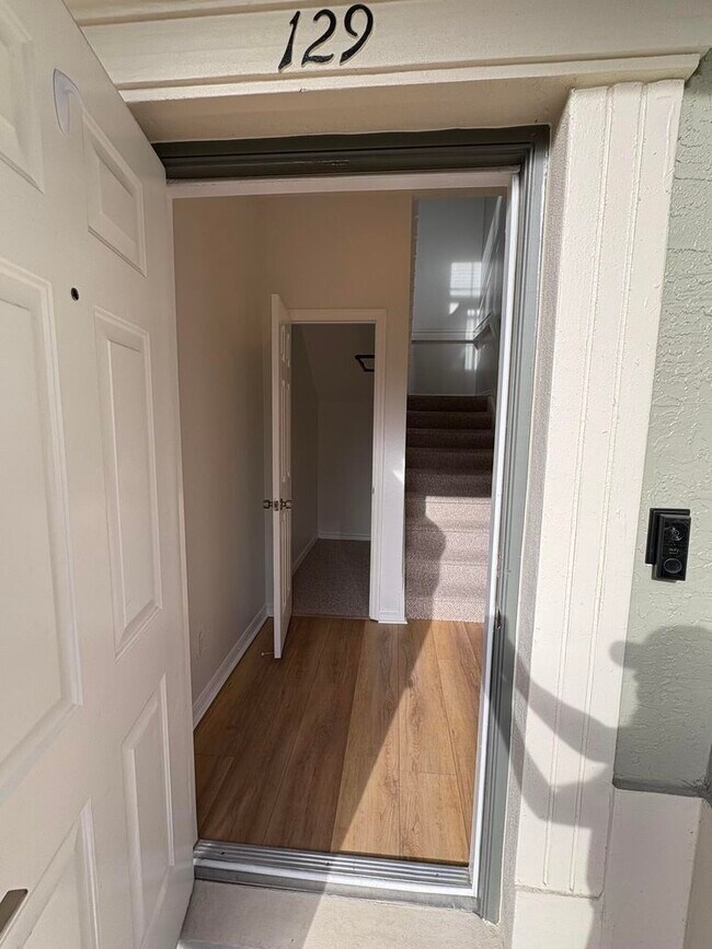 Foto del edificio - 129 E Bay Cedar Cir
