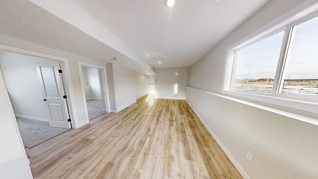 Photo du bâtiment - 9507-9114 114 Ave