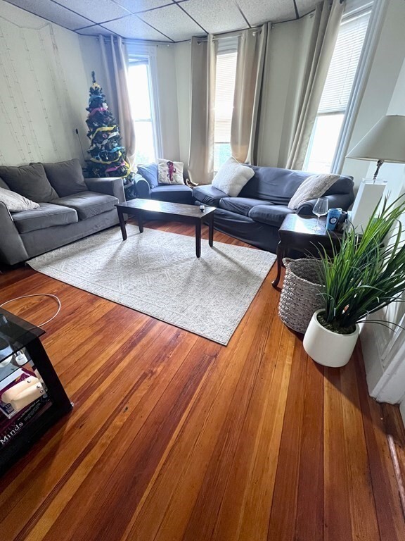 Foto principal - 218 L St