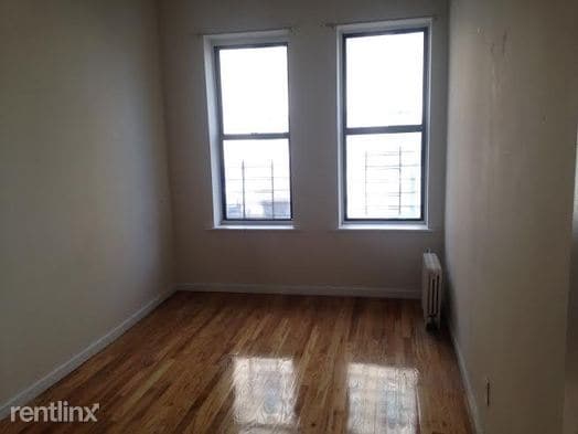 Building Photo - 602 W 180th St