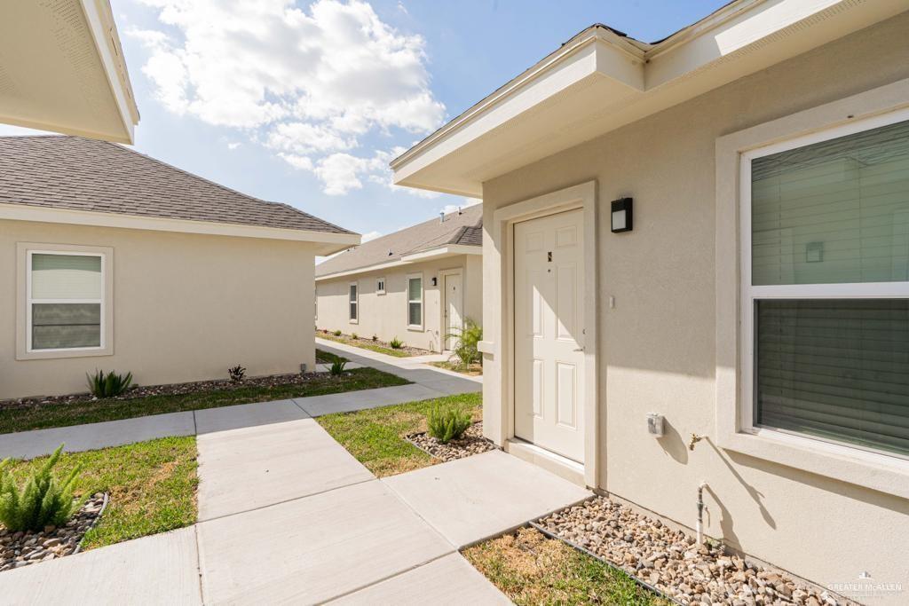 1040 English Ave Unit 4, Edinburg, TX 78541 Room for Rent in Edinburg