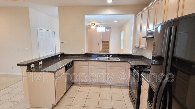 Foto del edificio - 5380 Watervista Dr