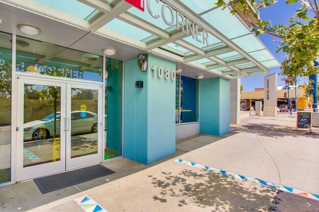 Building Photo - 1080 Park Blvd