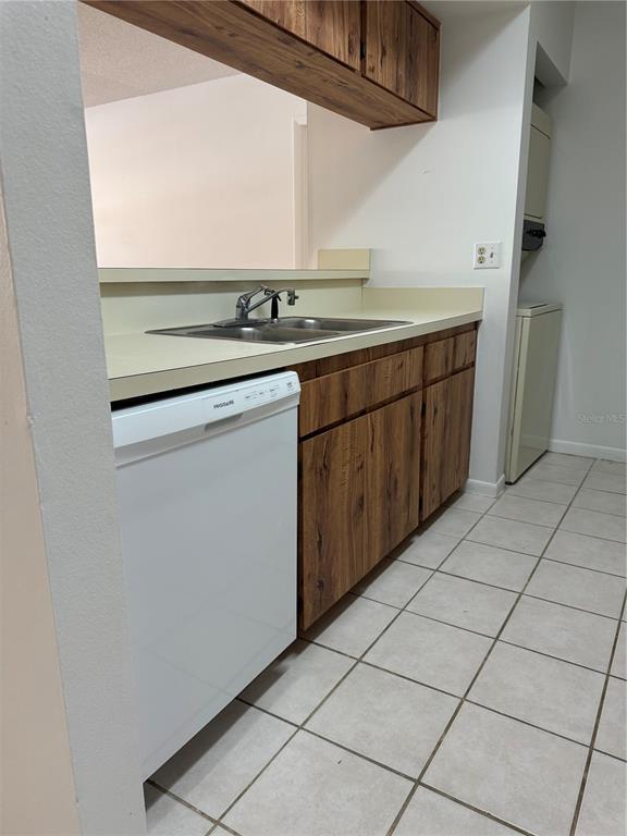 Foto del edificio - 13608 S Village Dr