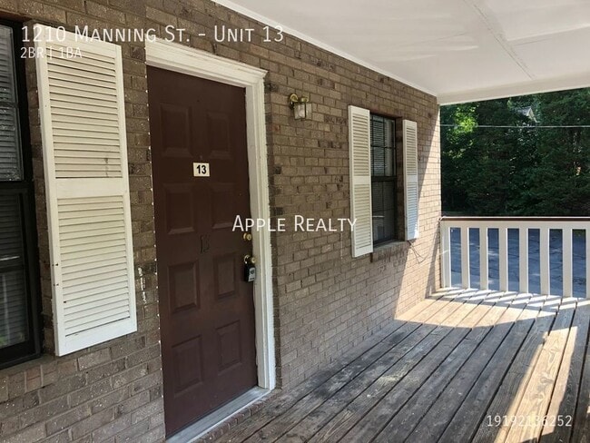 Building Photo - 1210 Manning St