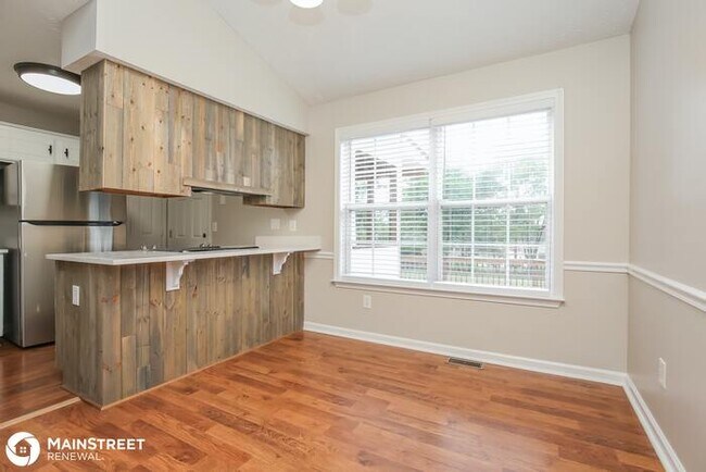 Foto del edificio - 187 CENTER ST, LA VERGNE, TN 37086
