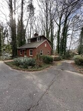 Building Photo - 7006 Sardis Rd