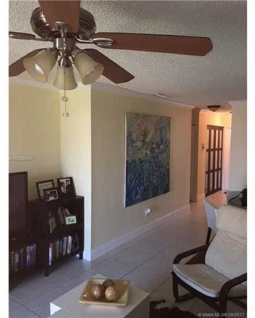 Building Photo - 15718 E Waterside Cir