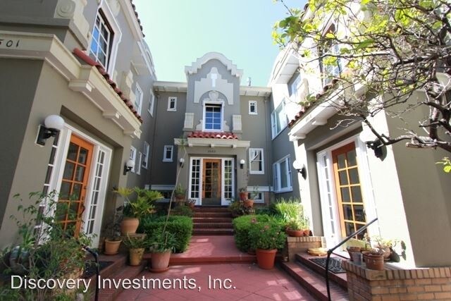 Foto principal - 3501-3505 Lakeshore Ave
