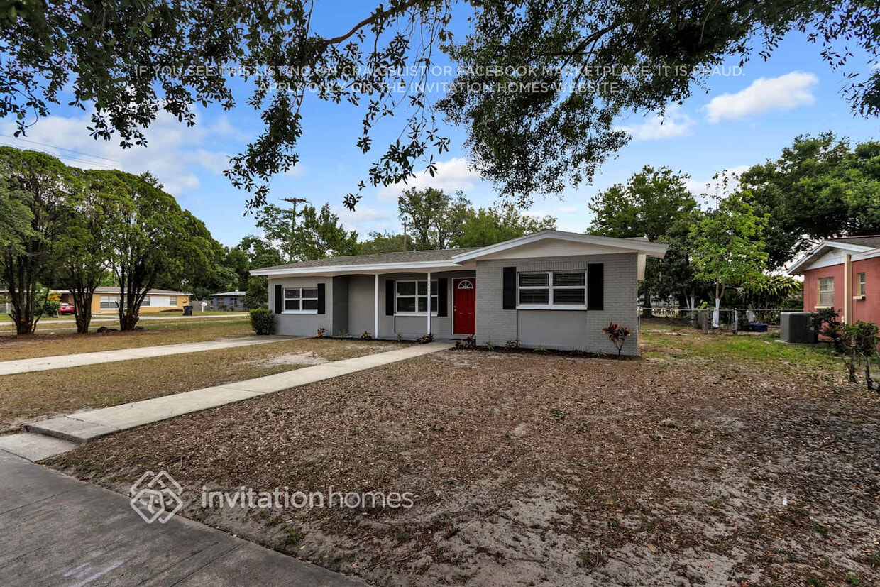 Primary Photo - 6815 N 48th St