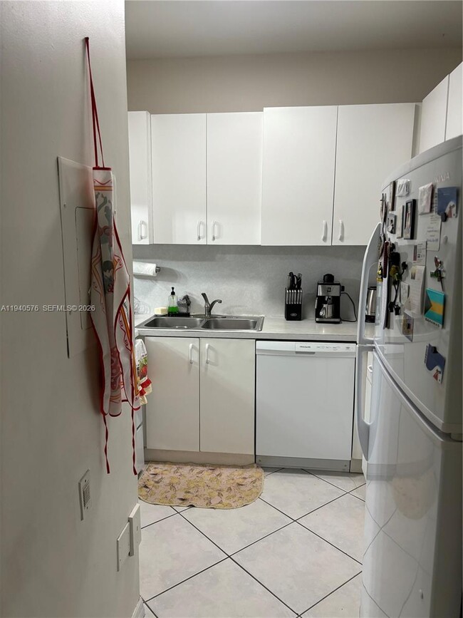 Building Photo - 12645 SW 91st St