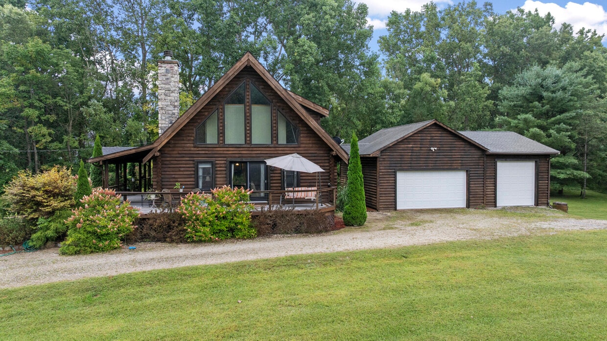 Primary Photo - 1115 Derby Ln