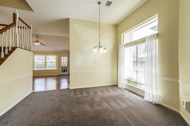 Foto del edificio - 14403 Little Willow Walk